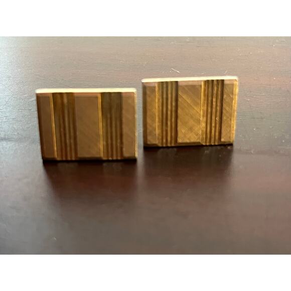 VTG Cufflink Lot of 4 Gold Tone Classy Elegant Preppy Coquette - Picture 2 of 6
